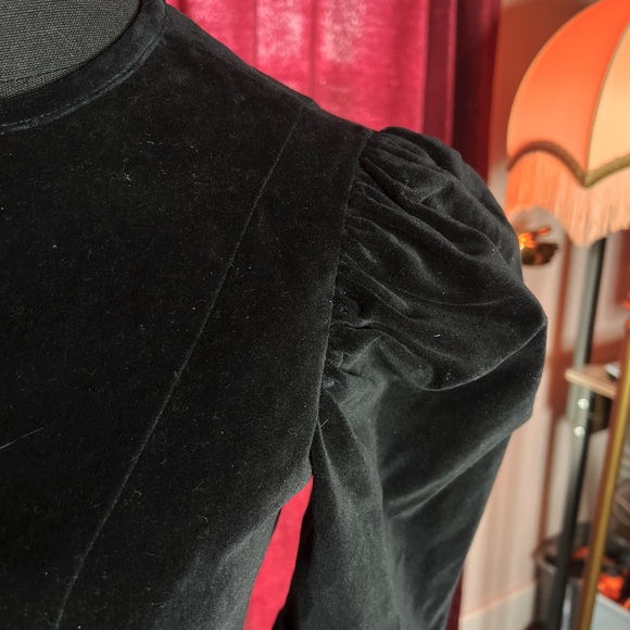 Gorgeous Holiday Black Velvet Batsheva Dress in Excellent Condition Sz 2 - Picture 4 of 4